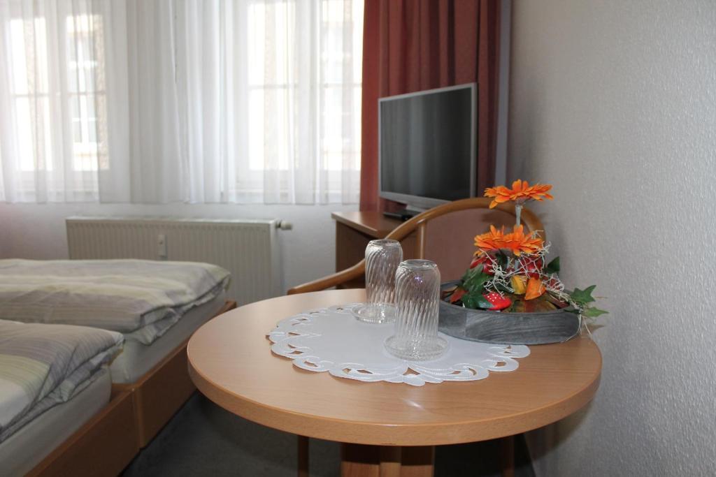 Hotel Am Stadtwall Кведлинбург Экстерьер фото